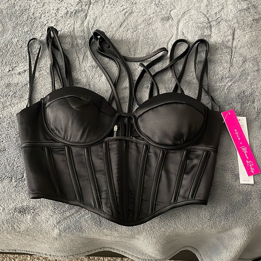 Womens AQUA strapy bra top zip back closure in black size XS NWT $78